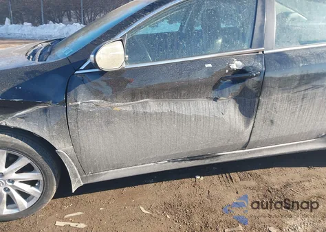 2011 Mazda Mazda6 I Grand Touring z USA, uszkodzony, nr VIN 1YVHZ8CH6B5M19981